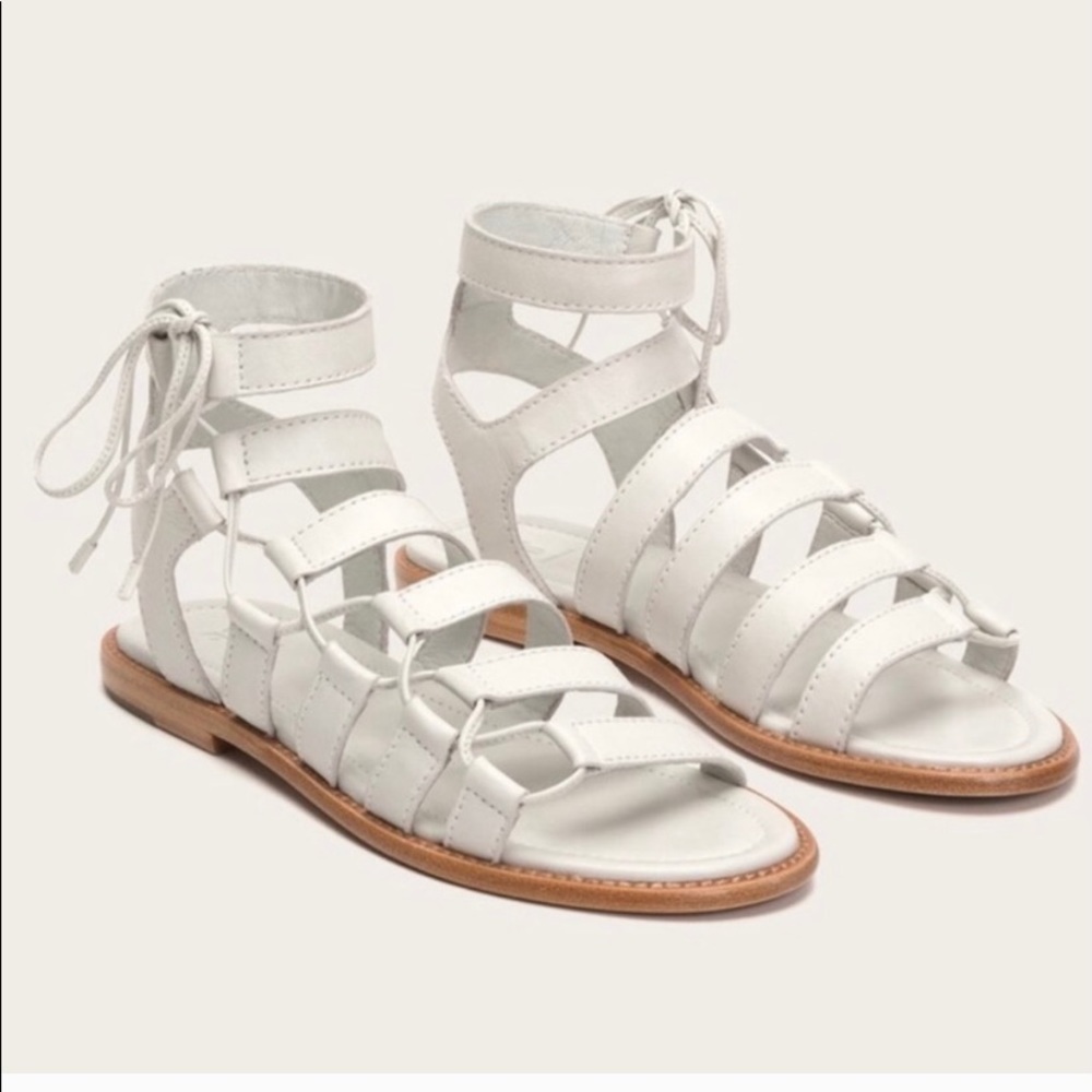 Sandals Frye